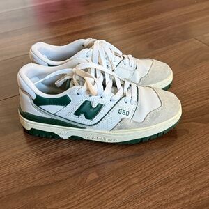 New Balance 550' White and Green Sneakers